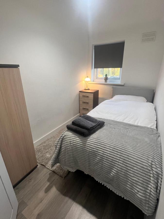 Lovely Single Room Londres Exterior foto